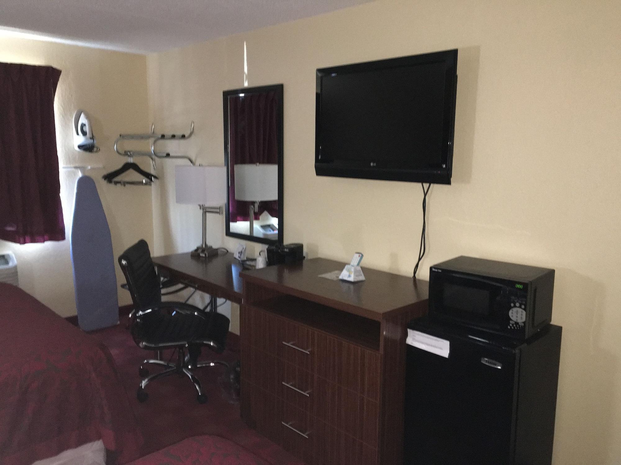 Days Inn By Wyndham Leominster/Fitchburg Area Екстер'єр фото