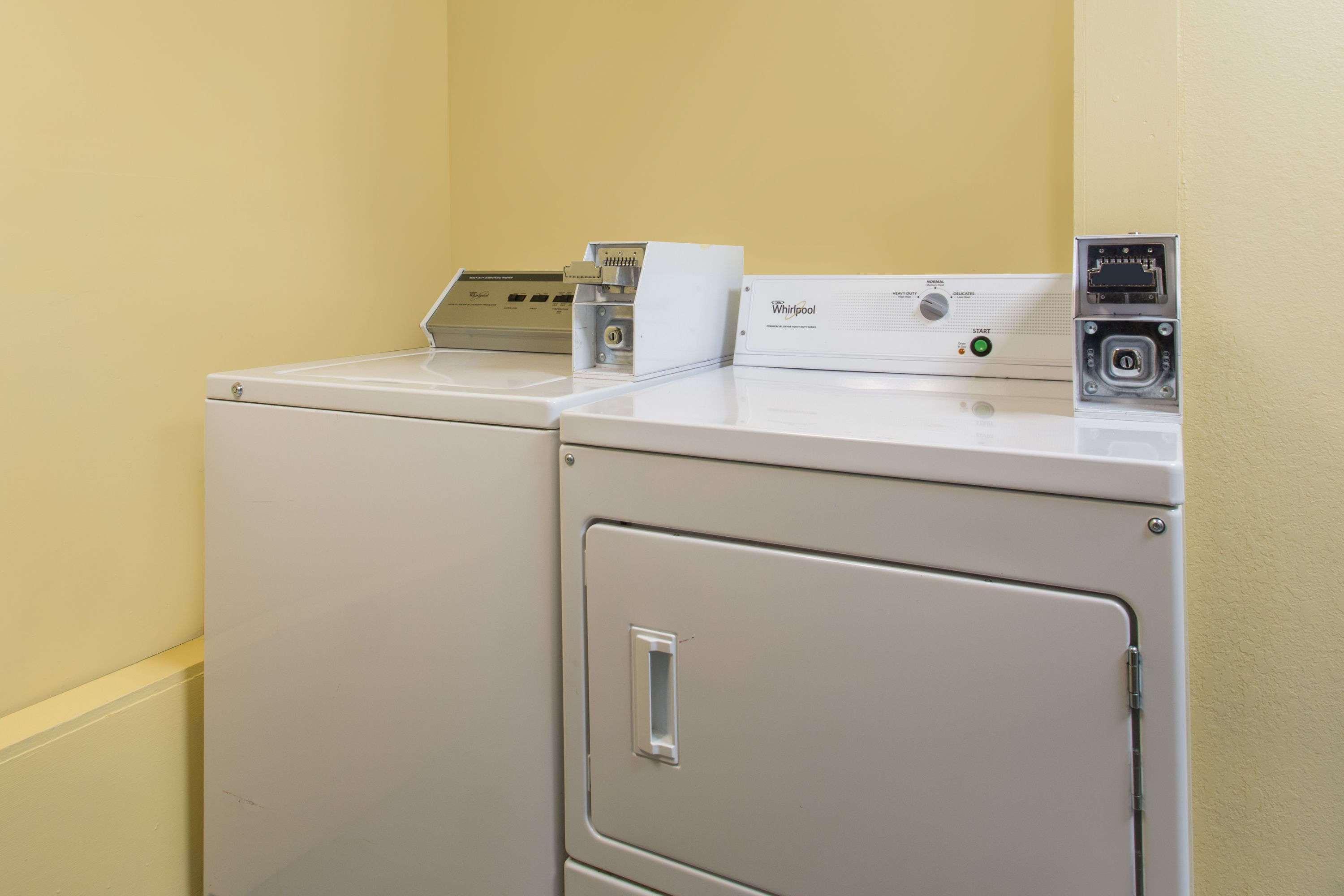 Days Inn By Wyndham Leominster/Fitchburg Area Екстер'єр фото