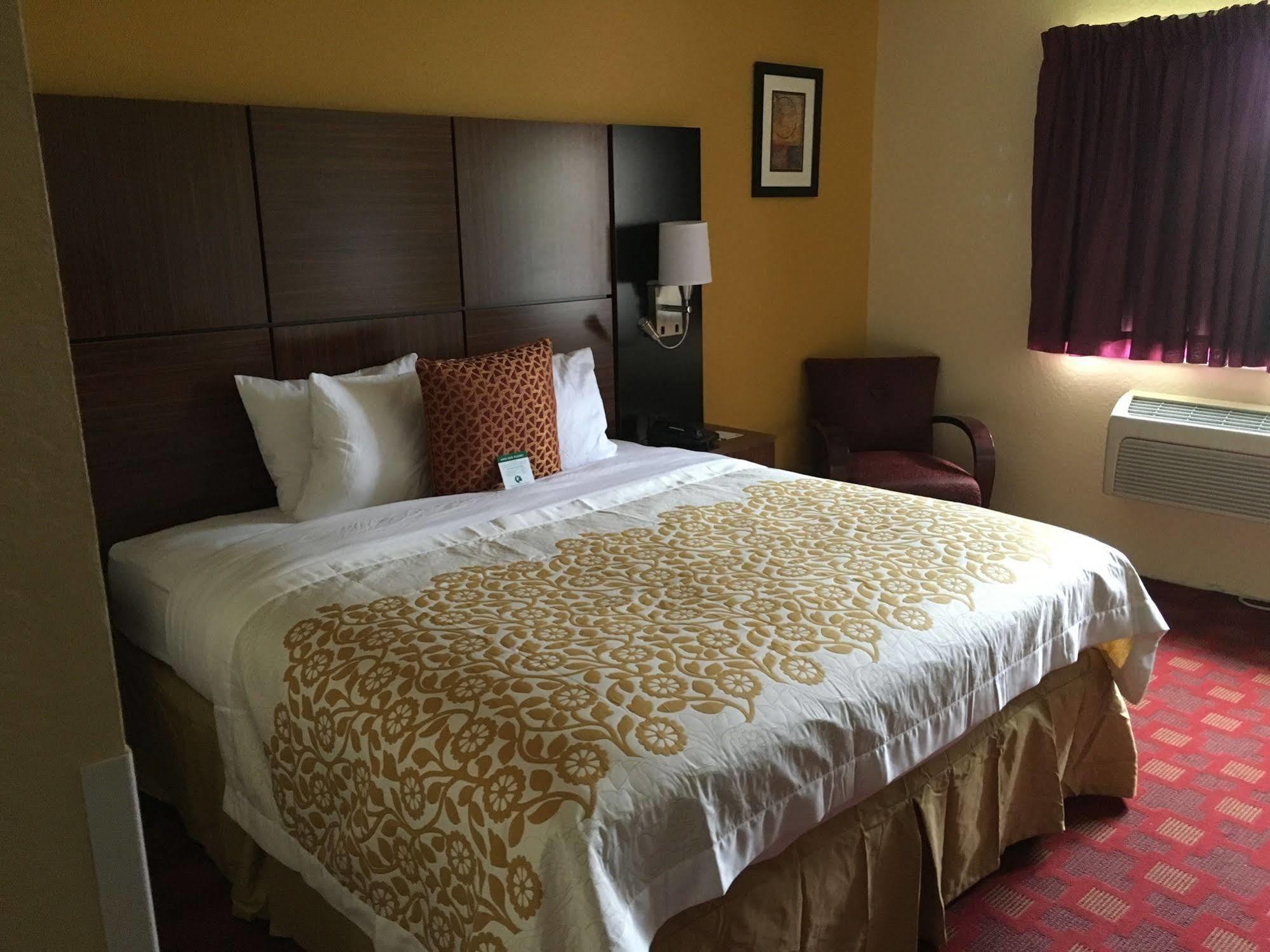 Days Inn By Wyndham Leominster/Fitchburg Area Екстер'єр фото