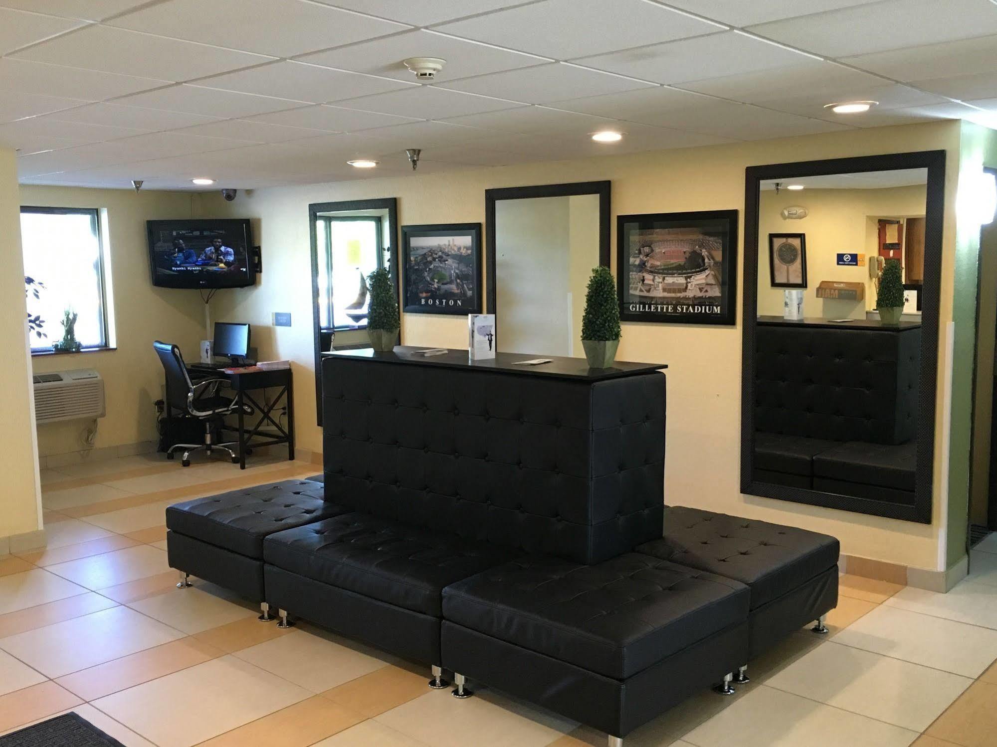 Days Inn By Wyndham Leominster/Fitchburg Area Екстер'єр фото